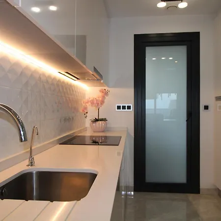 Sunset Waves The View Apartment